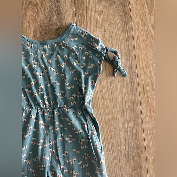 Tea Collection Girl’s Light Blue Floral Jumpsuit Tie Sleeves - Size 5 - Picture 2 of 8